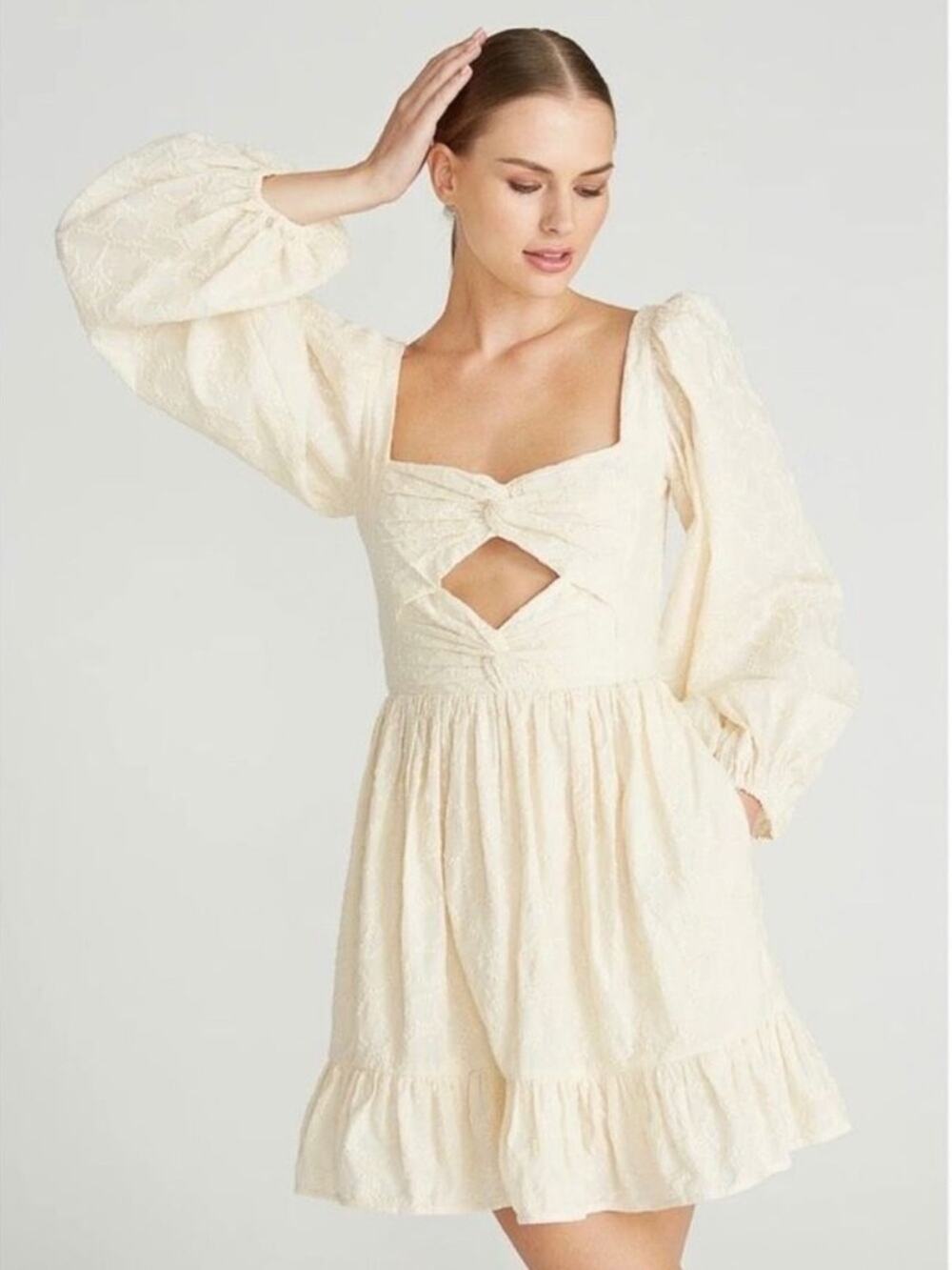 AMUR Women’s Aida Puff Long Sleeve Cutout Embroidery Ivory Mini Dress Size 4